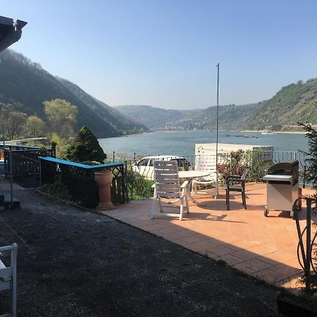 Loreleybrunnen Apartment Sankt Goarshausen Bagian luar foto